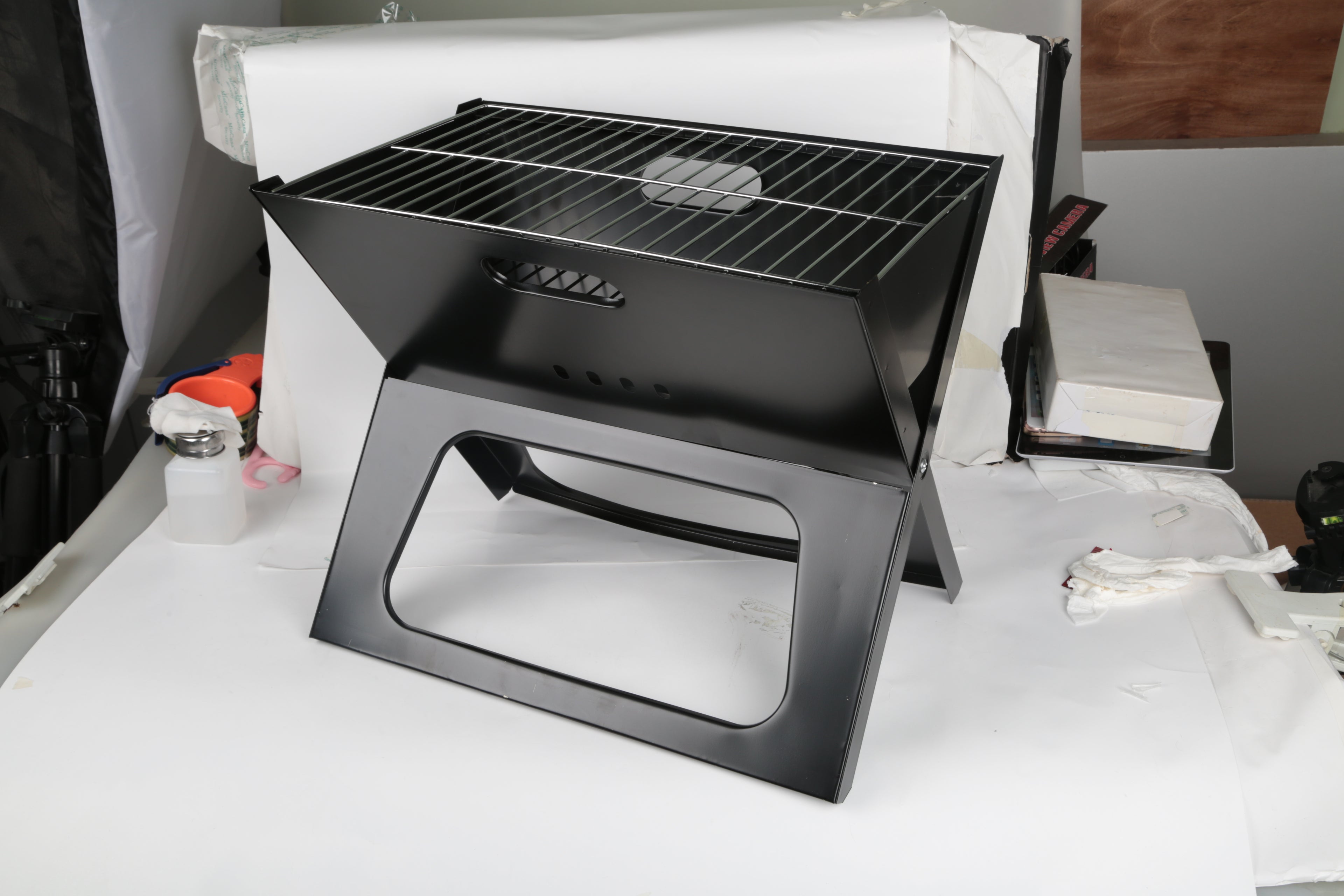 1Pc Portable BBQ Barbecue Grill Foldable Charcoal Grill Camping Garden Outdoor Travel